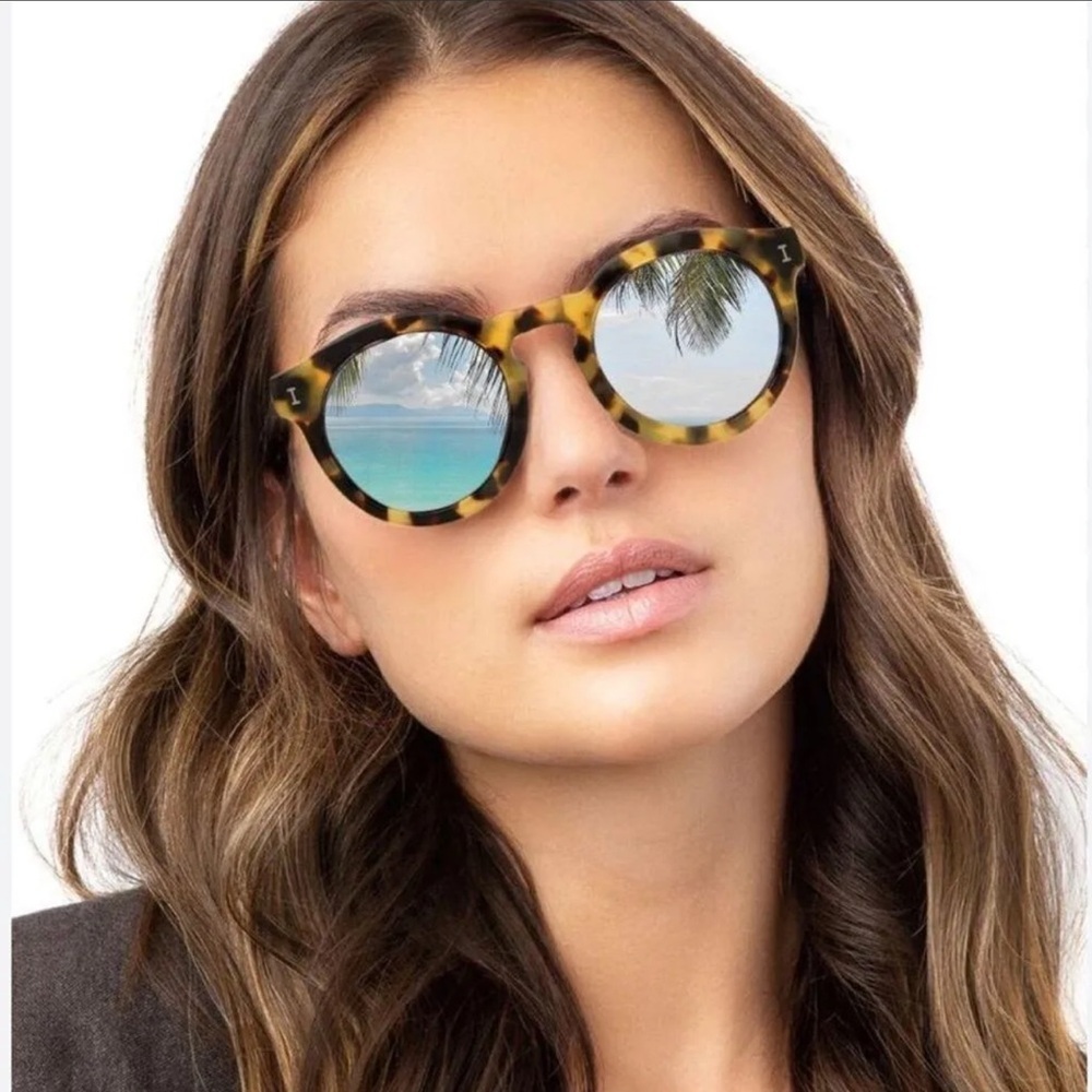 Illesteva Leonard Sunglasses